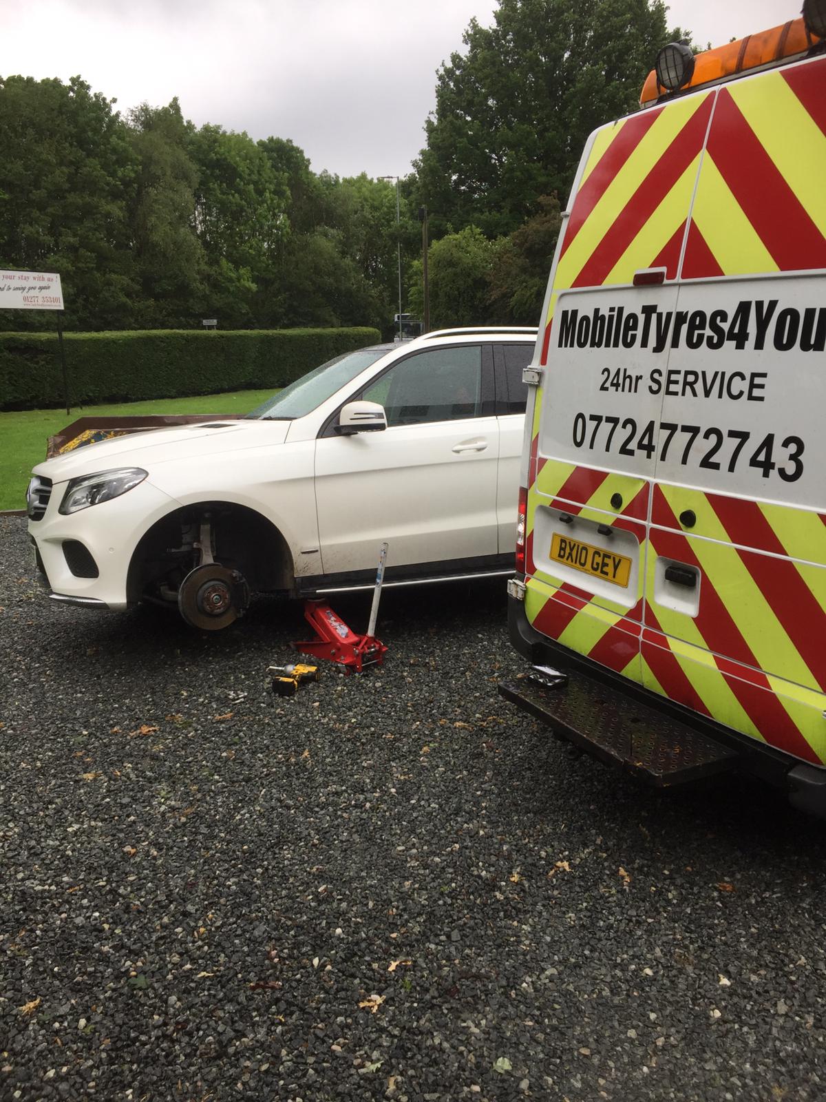 mobile tyre fitting rayleigh